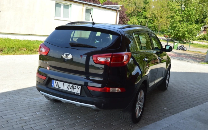 Kia Sportage cena 39900 przebieg: 221000, rok produkcji 2011 z Sobótka małe 56